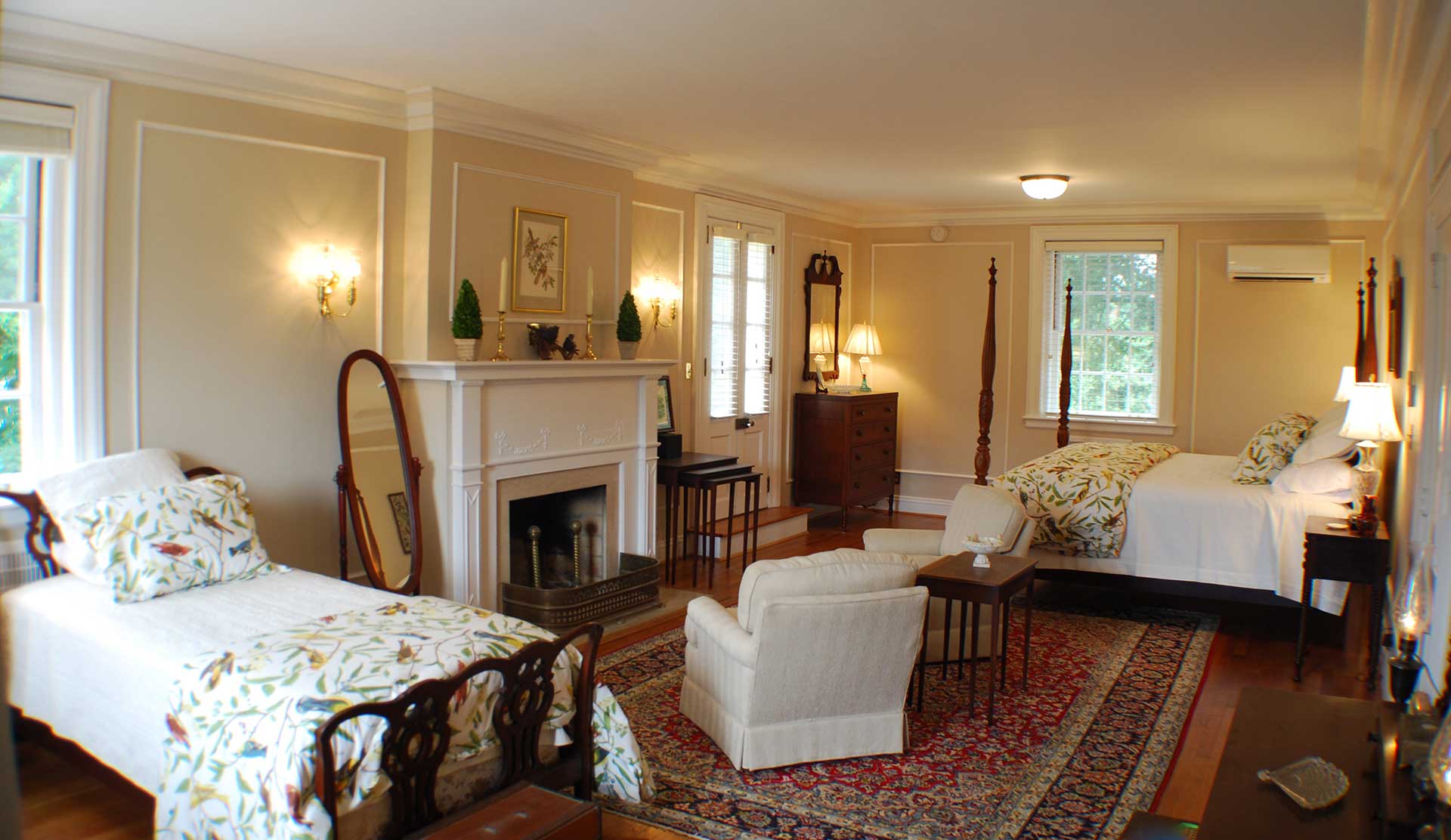 Monument Grand room inside the Hornsby House Inn